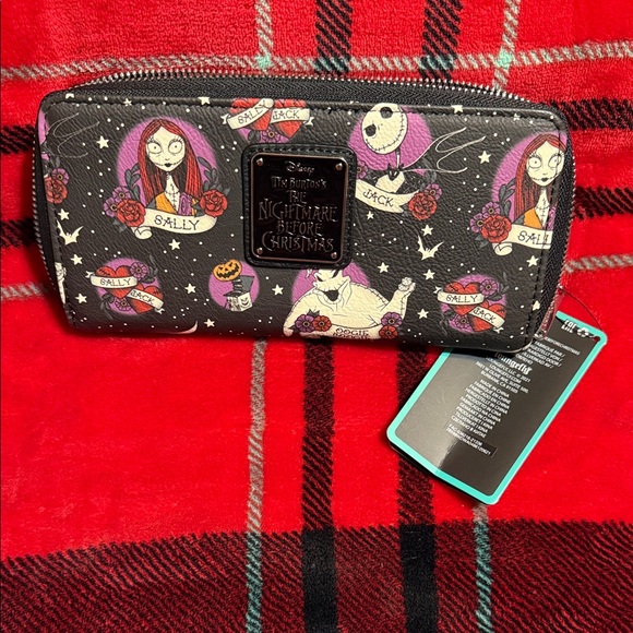 Loungefly The Nightmare Before Christmas Tattoo Art All Over Print Zip Wallet - Picture 5 of 5